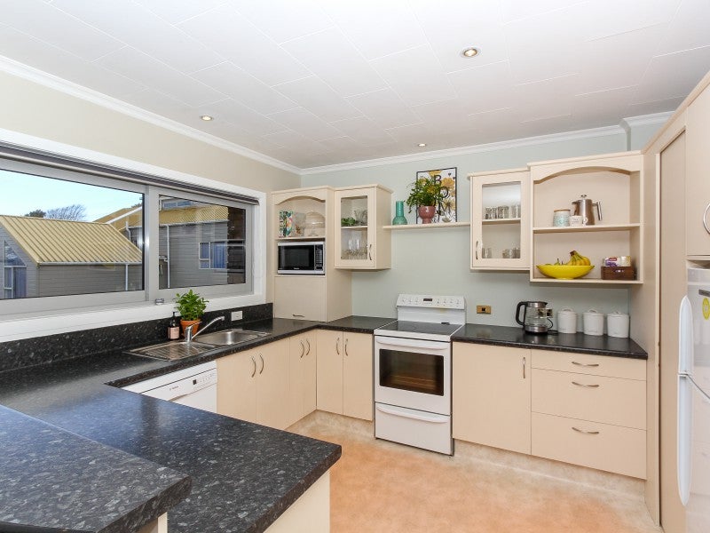 310 Tukapa Street, Hurdon, New Plymouth - Carousel 2