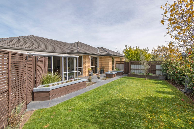 52 Rothesay Road, Parklands, Christchurch - Carousel 2