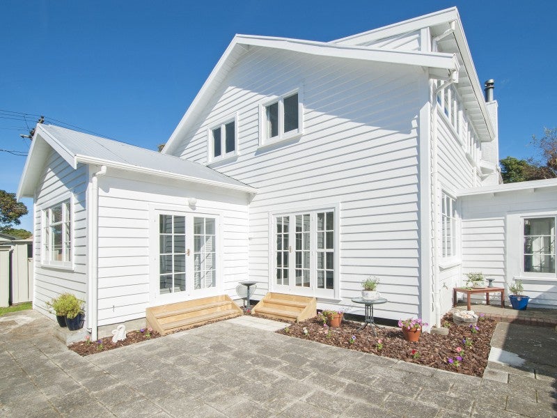 7 Riddiford Street, Woburn, Lower Hutt - Carousel 20