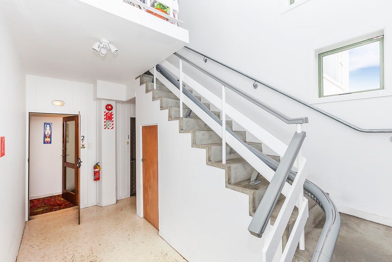 2/6 Ross Street, Kilbirnie, Wellington - Carousel 2