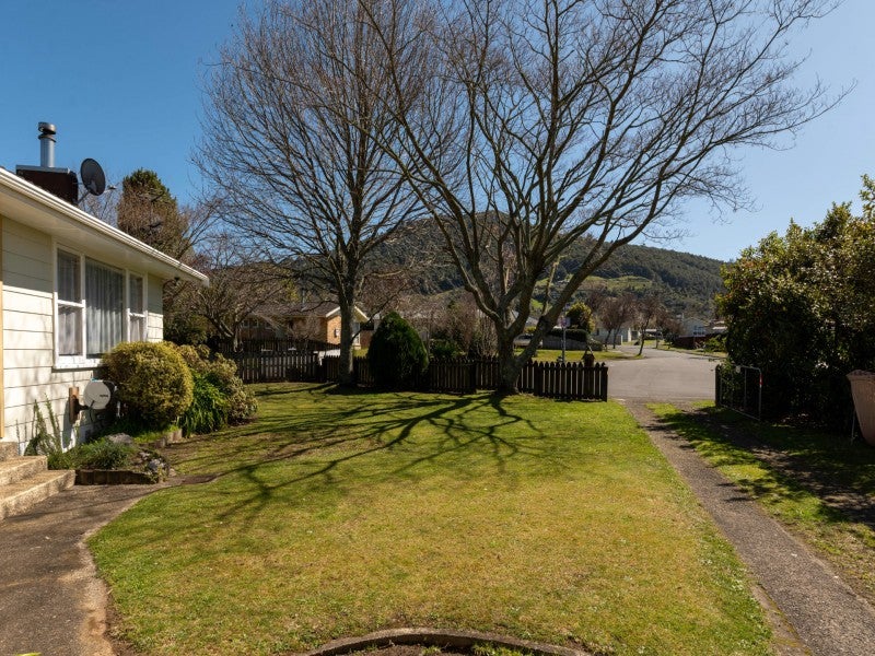 9 Opal Place, Pukehangi, Rotorua - Carousel 17