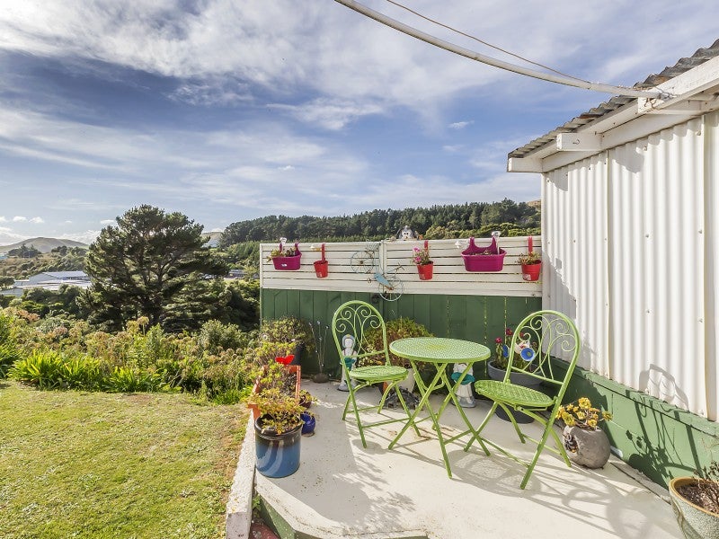 130 Bedford Street, Cannons Creek, Porirua - Carousel 2