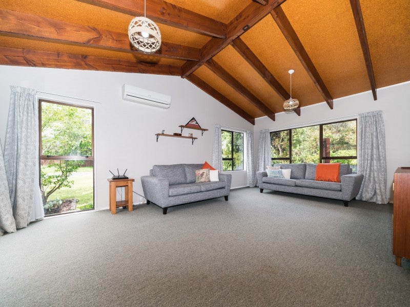 33 Kowhai Street, Tokomaru, Palmerston North - Carousel 2