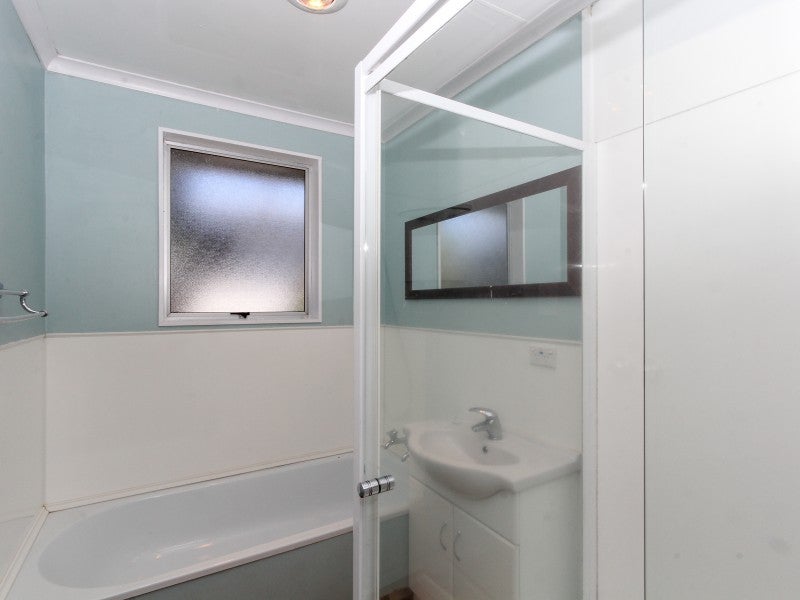 37 Parsons Street, Vogeltown, New Plymouth - Carousel 17