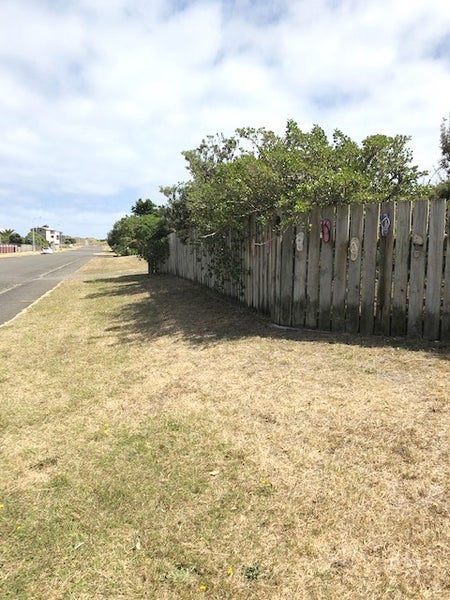 16 Hydrabad Drive, WAITARERE BEACH, LEVIN - Carousel 17