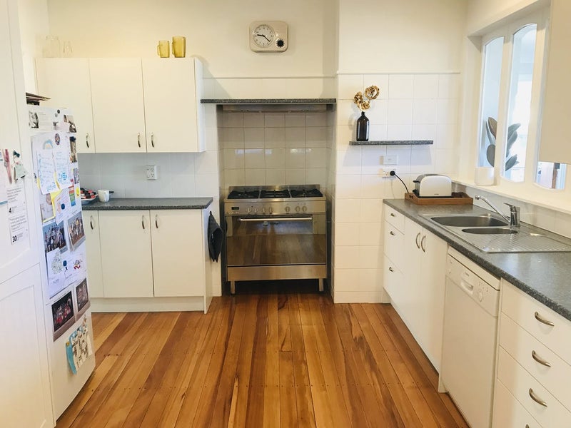 252 Coronation Avenue, Welbourn, New Plymouth - Carousel 2