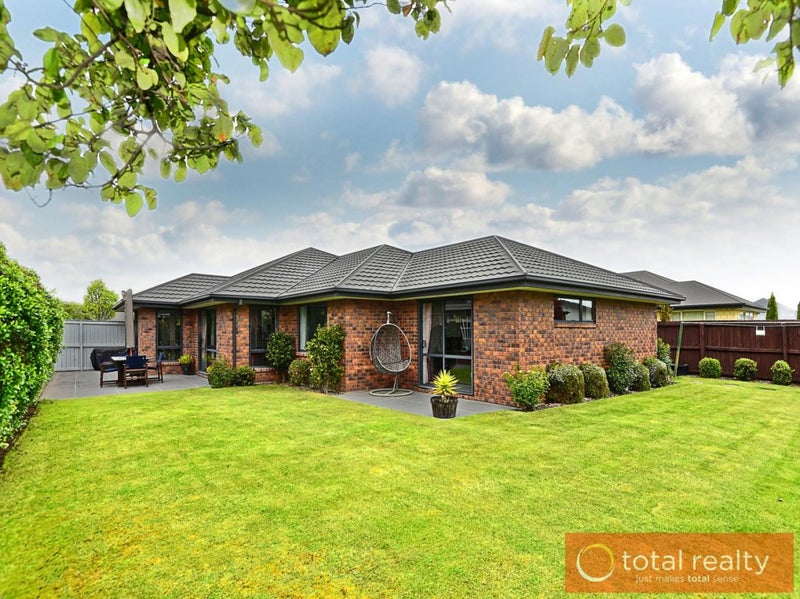 3 Cunneen Place, Aidanfield, Christchurch - Carousel 2