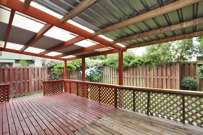 1/14 Woodbury Street, Avonhead, Christchurch - Carousel 12
