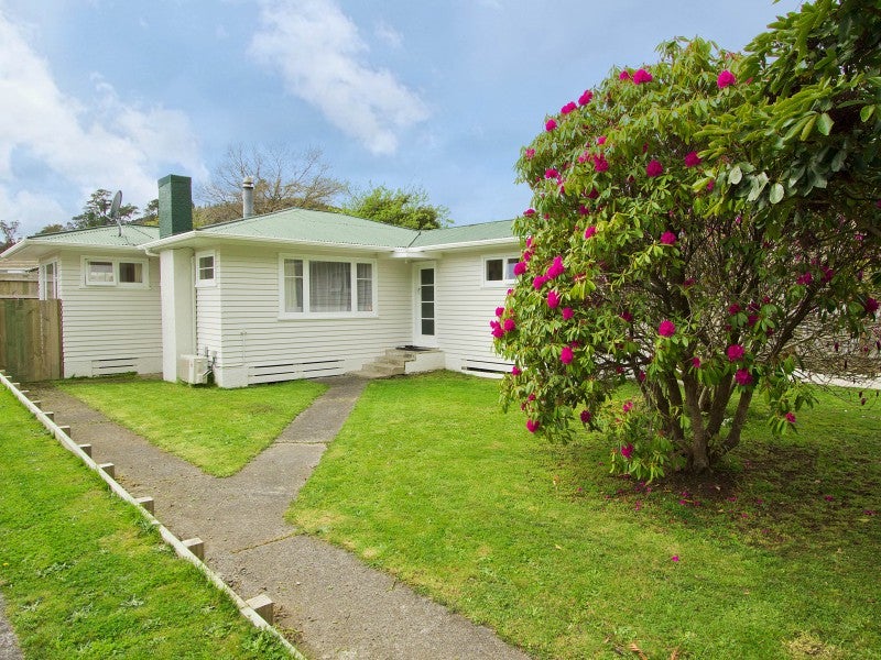 117 Hine Road, Wainuiomata, Lower Hutt - Carousel 1