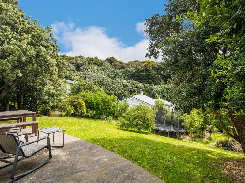 4 Sidlaw Street, Strathmore Park, Wellington - Carousel 2