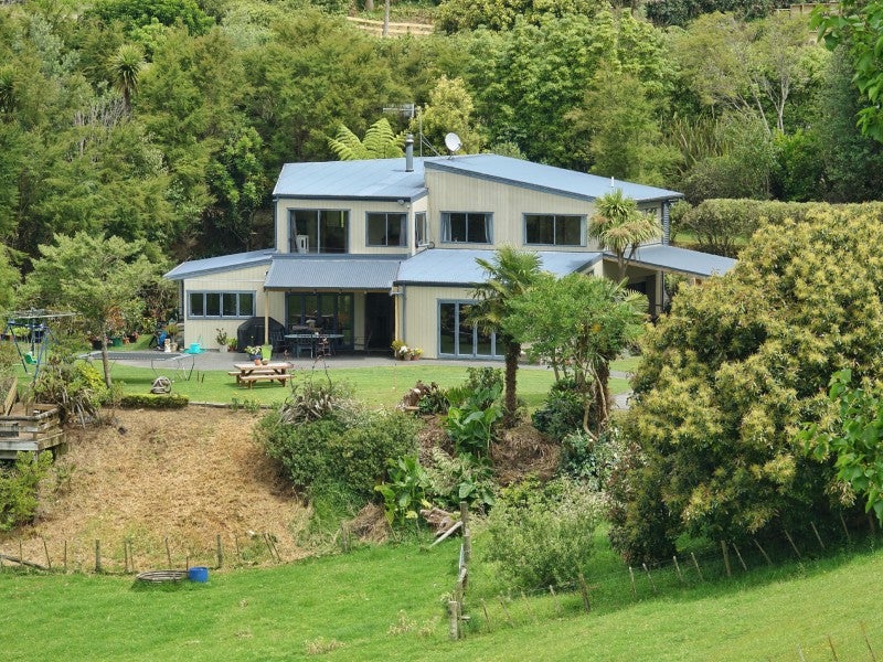 63D Lowe Road, Tauranga - Carousel 21