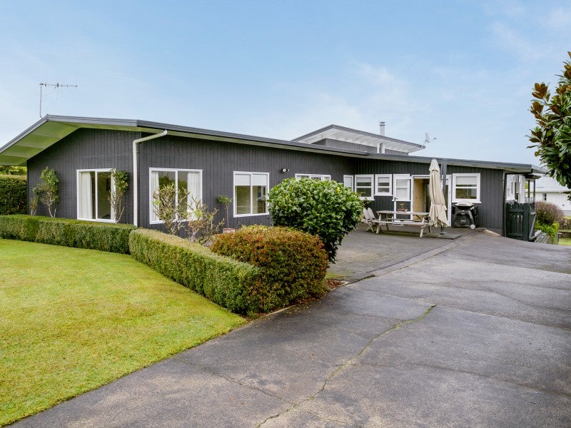 4 Puriri Street, Hilltop, Taupo - Carousel 1