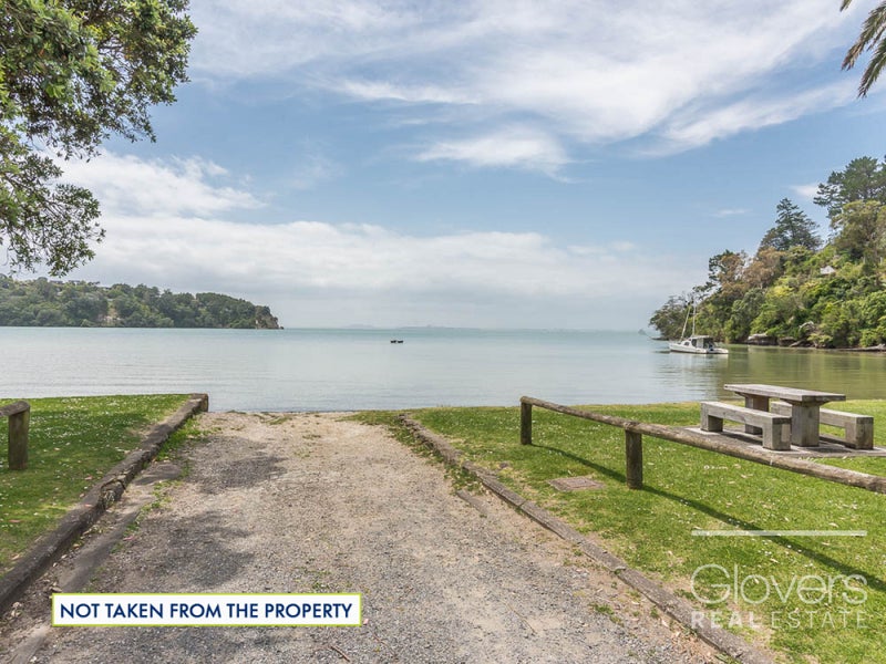 44 Western Road, Laingholm, Auckland - Carousel 19