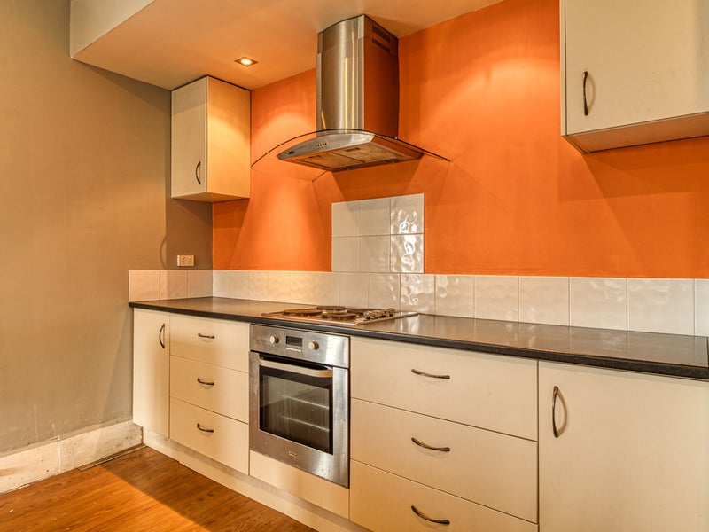 600 Saint Aubyn Street West, Saint Leonards, Hastings - Carousel 1