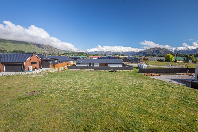 5 Little Alpha Loop, Wānaka - Carousel 2