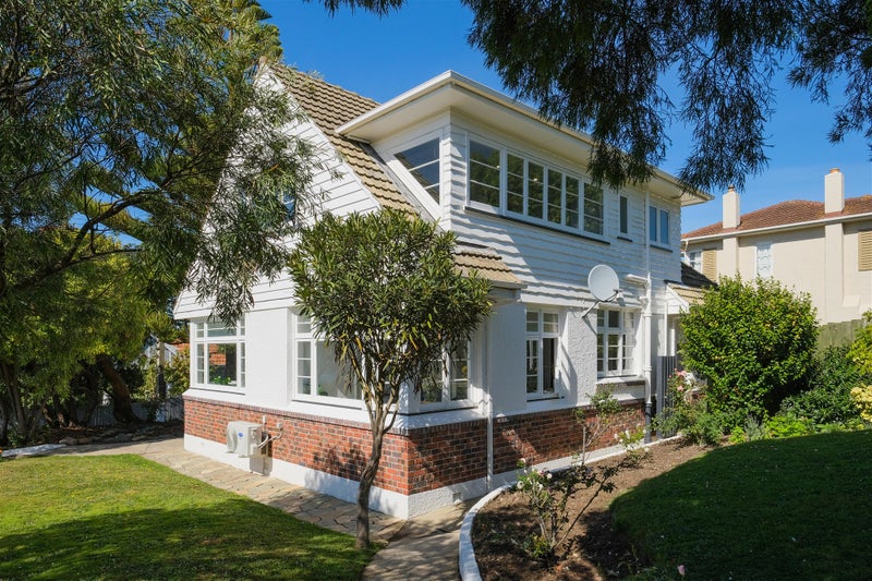 115 Eglinton Road, Mornington, Dunedin - Carousel 1