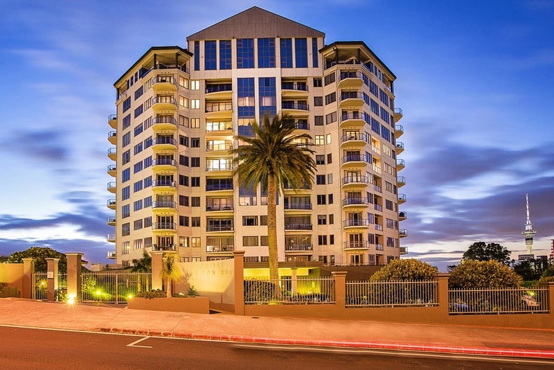 405/135 Grafton Road, Grafton, Auckland - Carousel 1