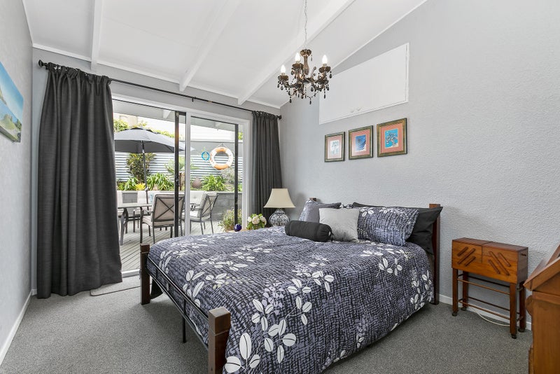 9 Stratford Place, Otumoetai, Tauranga - Carousel 2