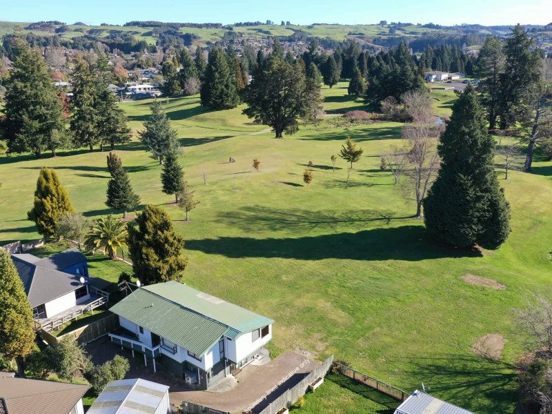 11A Johnston Crescent, Springfield, Rotorua - Carousel 1