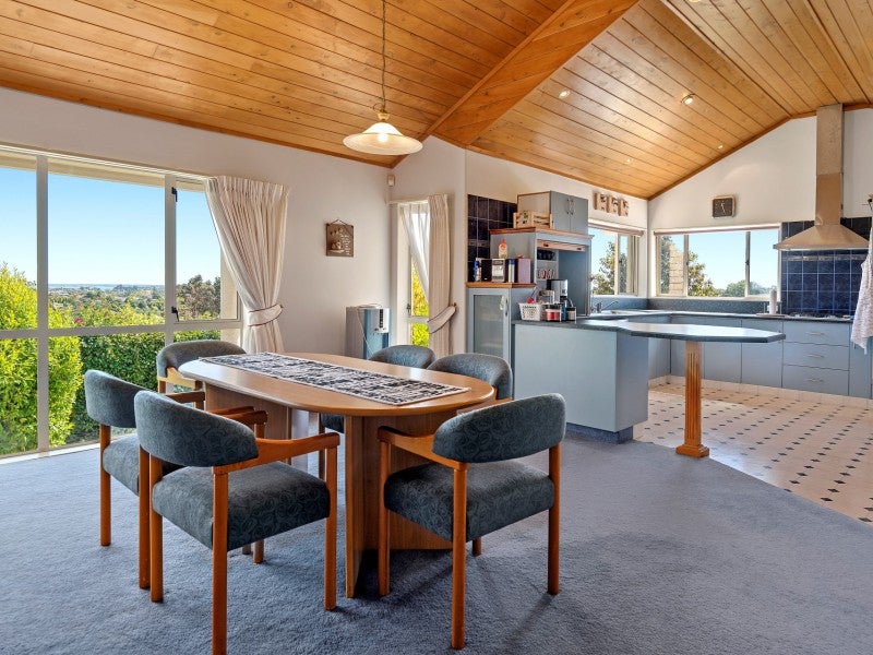 15 Sterling Gate Drive, Bethlehem, Tauranga - Carousel 2