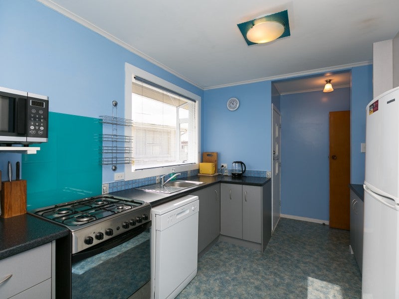 56 Marama Crescent, Spotswood, New Plymouth - Carousel 26