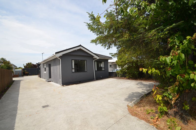17 Grenville Street, Waltham, Christchurch - Carousel 1