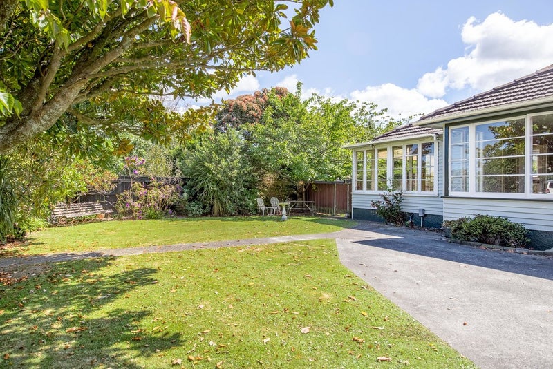 8 Garden Road, Avalon, Lower Hutt - Carousel 2