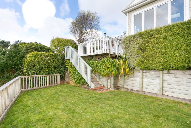14 Mariri Road, Kelburn, Wellington - Carousel 26