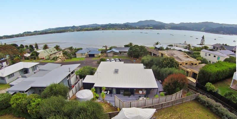 18 North West Anchorage, Warkworth - Carousel 23