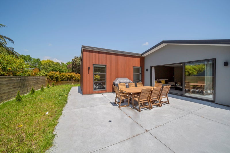 3 Mackillop Way, Brooklands, New Plymouth - Carousel 2