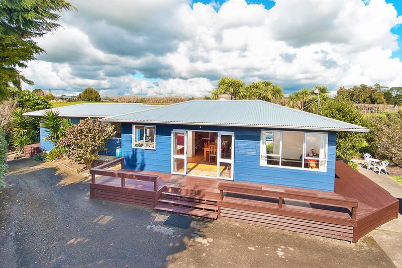 8 SECOND AVEnue, Glenbrook - Carousel 2