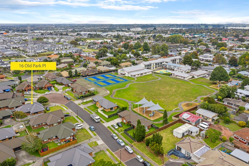 16 Old Park Place, Takanini, Auckland - Carousel 17
