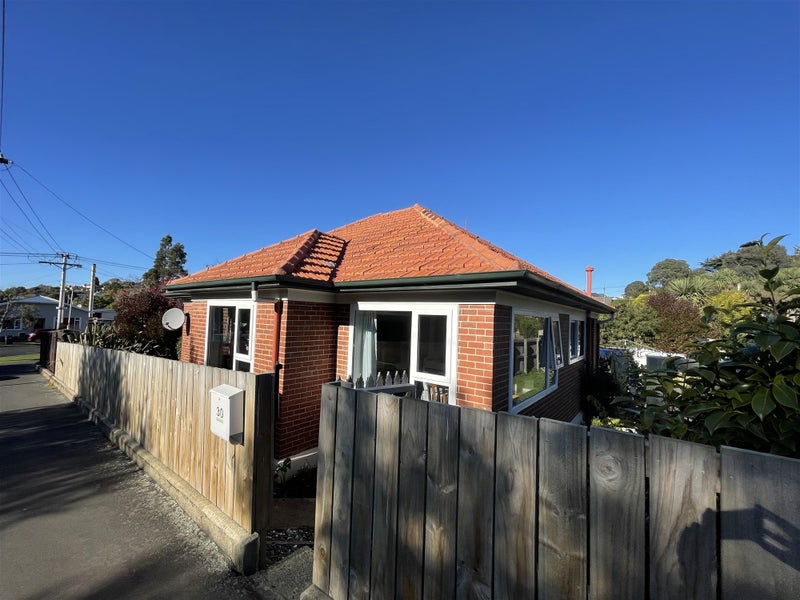 30 Craighall Crescent, Wakari, Dunedin - Carousel 1