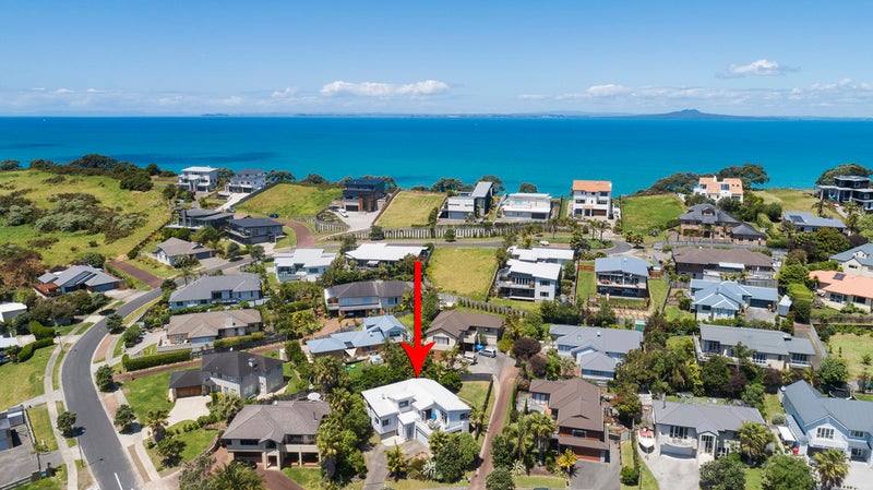 28 Coralsea Way, Arkles Bay, Whangaparaoa - Carousel 2