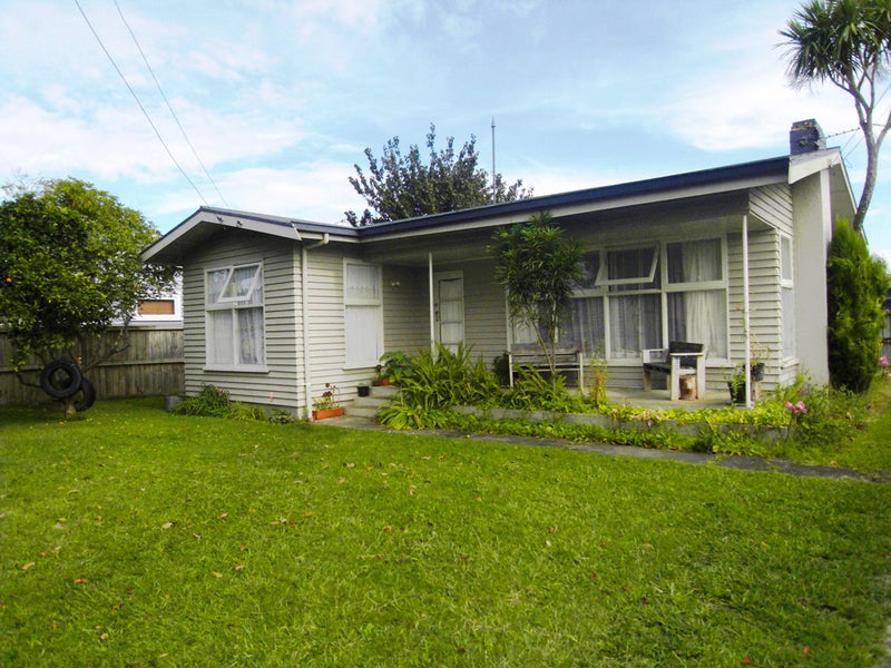 6 Bolmuir Road, Forest Lake, Hamilton - Carousel 12