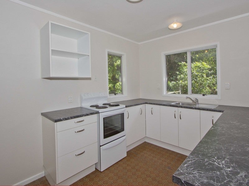 28 Ngahere Street, Stokes Valley, Lower Hutt - Carousel 2