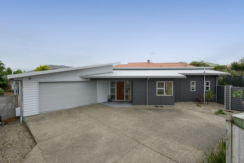 29 Masefield Terrace, Kelvin Grove, Palmerston North - Carousel 26