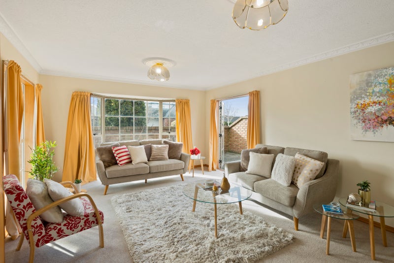 1/1 Tavistock Place, Russley, Christchurch - Carousel 2