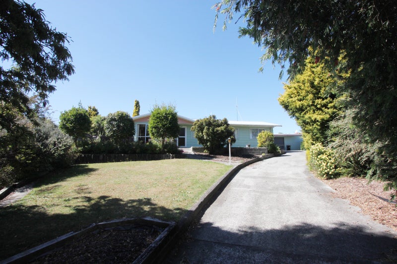 6 Paul Place, Awapuni, Palmerston North - Carousel 1