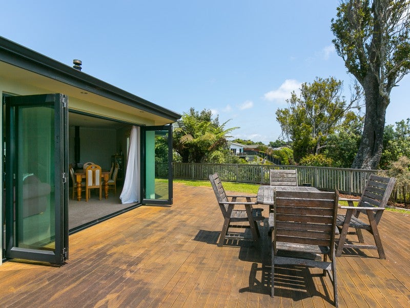 69D Karamea Street, Whalers Gate, New Plymouth - Carousel 1