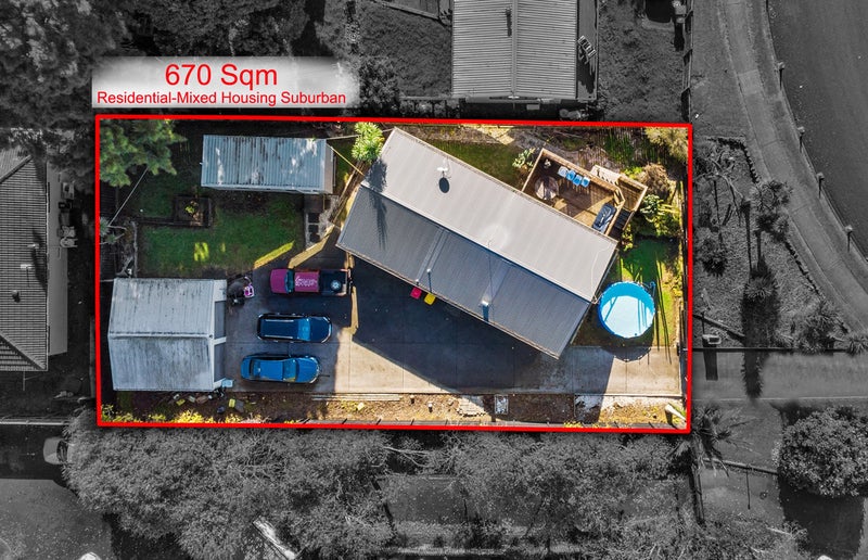 37 Trevor Hosken Drive, Wiri, Auckland - Carousel 1
