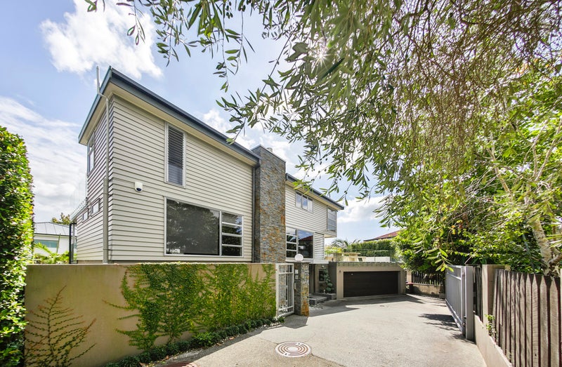 15C Curran Street, Herne Bay, Auckland - Carousel 2