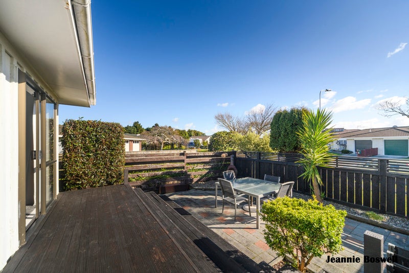 66 Carter Crescent, Awapuni, Palmerston North - Carousel 20