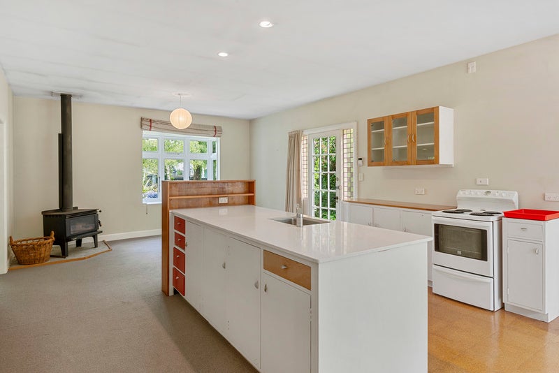 121 Fifield Terrace, Opawa, Christchurch - Carousel 2