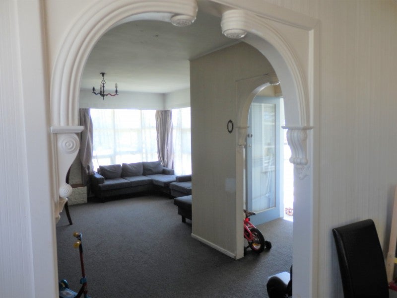 5 Lewis Street, Kaiti, Gisborne - Carousel 2