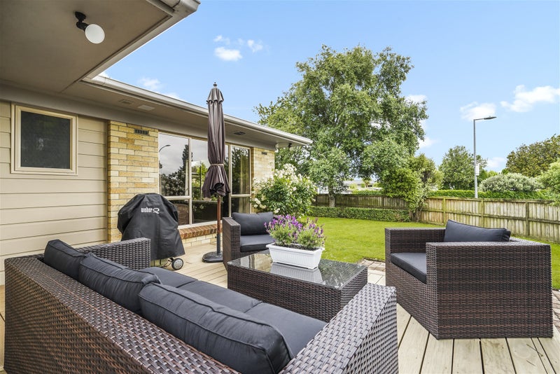 1 McNicol Street, Fairfield, Hamilton - Carousel 2