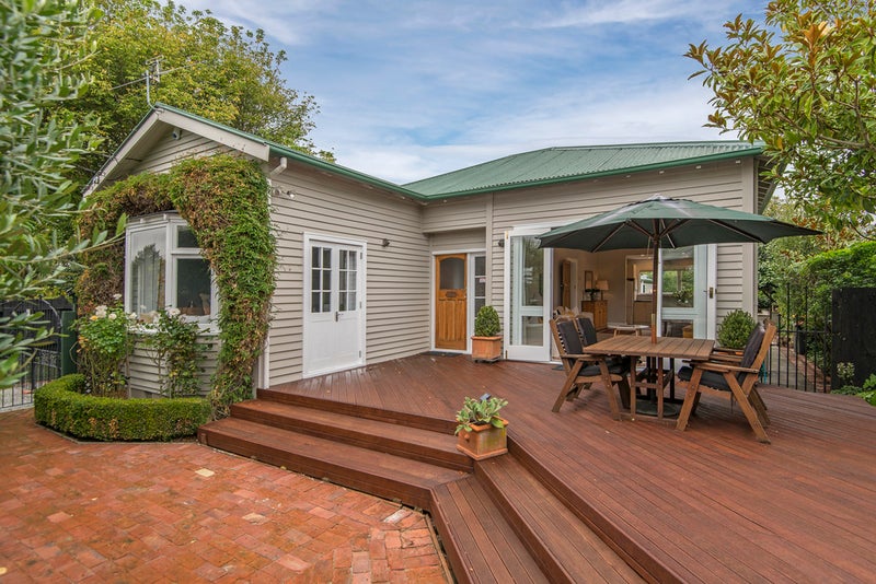 46 Malcolm Avenue, Beckenham, Christchurch - Carousel 1
