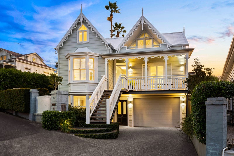 33 England Street, Freemans Bay, Auckland - Carousel 1