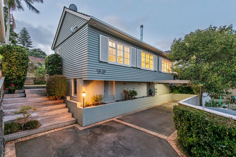 92 Portland Road, Remuera, Auckland - Carousel 1