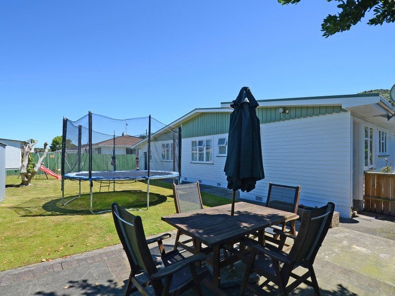 60 Holdsworth Avenue, Trentham, Upper Hutt - Carousel 18